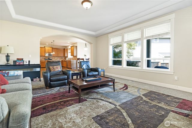 3806 Cameron Dr NE, Lacey, WA 98516
