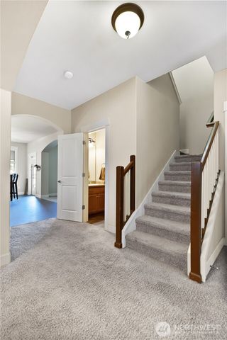 3806 Cameron Dr NE, Lacey, WA 98516