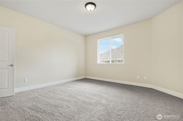3806 Cameron Dr NE, Lacey, WA 98516