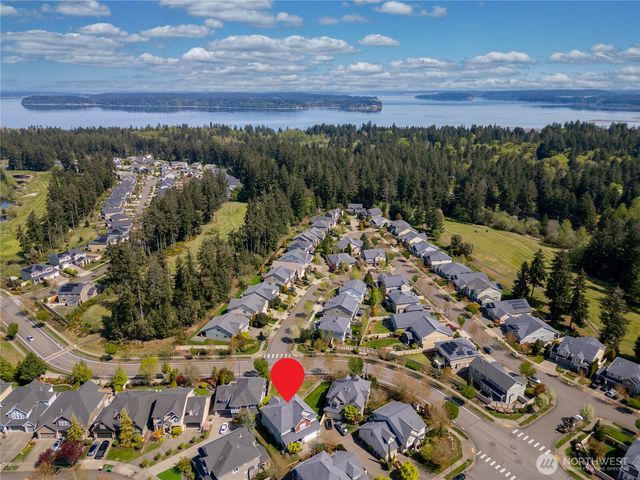 3806 Cameron Dr NE, Lacey, WA 98516
