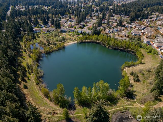 3806 Cameron Dr NE, Lacey, WA 98516
