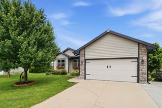 1414 SW 41st Court, Ankeny, IA 50023