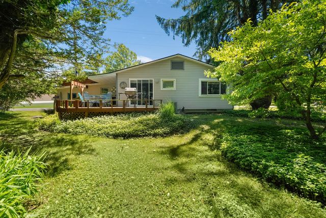 12274 Red Arrow Highway, Sawyer, MI 49125