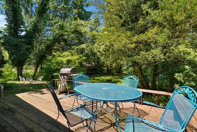 12274 Red Arrow Highway, Sawyer, MI 49125