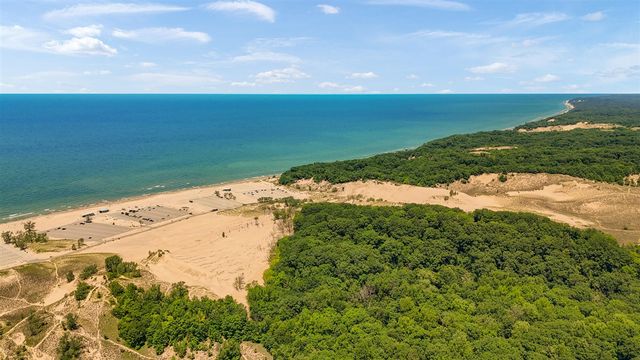 12274 Red Arrow Highway, Sawyer, MI 49125