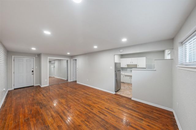 311 Hawthorne Street 21, Houston, TX 77006