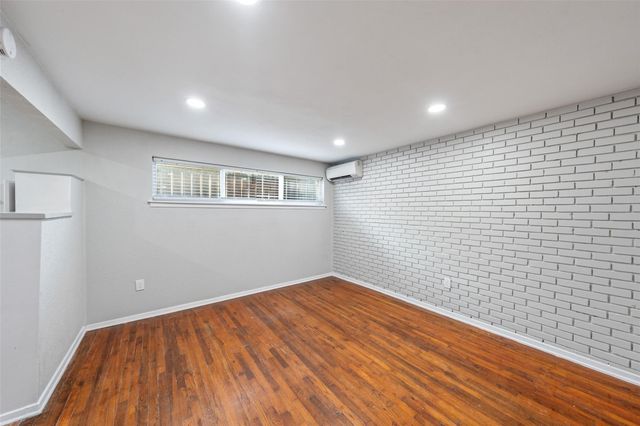 311 Hawthorne Street 21, Houston, TX 77006