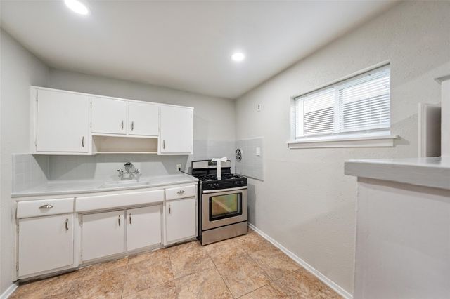 311 Hawthorne Street 21, Houston, TX 77006