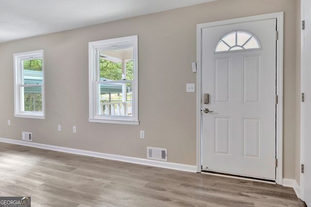 30 Laurie Lane, Covington, GA 30016