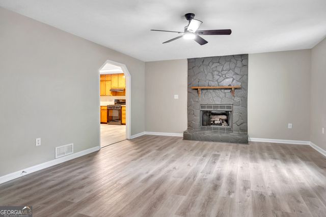 30 Laurie Lane, Covington, GA 30016