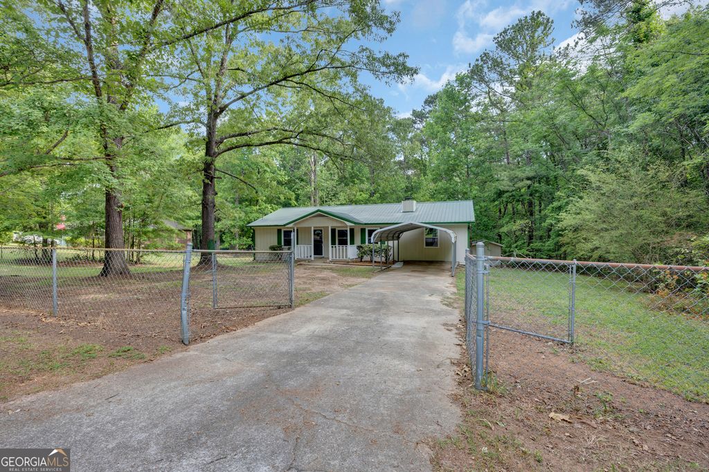 30 Laurie Lane, Covington, GA 30016
