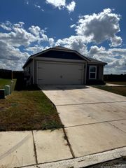 12166 Parish Divide, San Antonio, TX 78252