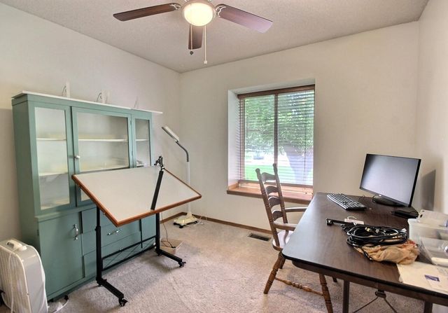 2205 S Shefford St, Wichita, KS 67209