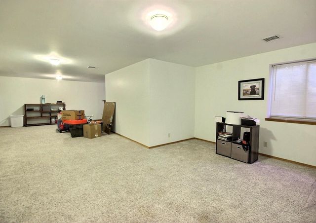 2205 S Shefford St, Wichita, KS 67209