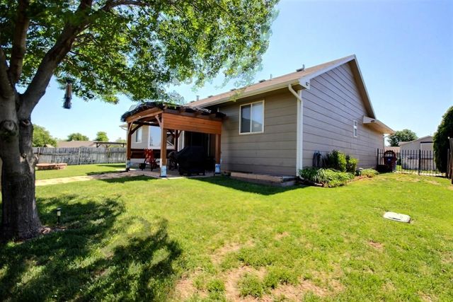 2205 S Shefford St, Wichita, KS 67209