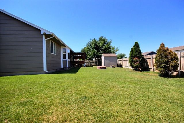 2205 S Shefford St, Wichita, KS 67209