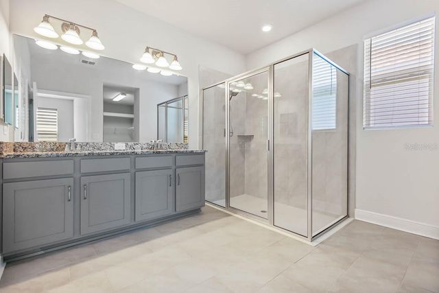 13891 KINGFISHER GLEN DRIVE, Lithia, FL 33547