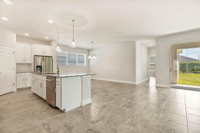 13891 KINGFISHER GLEN DRIVE, Lithia, FL 33547