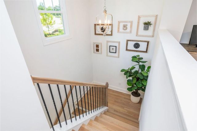 1013 Liberty Springs Drive, Woodstock, GA 30188