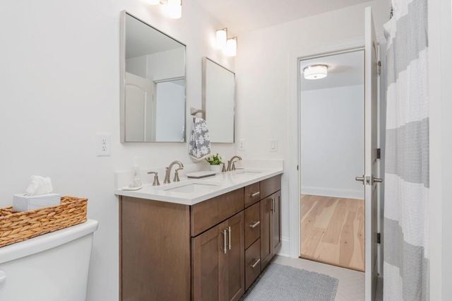 1013 Liberty Springs Drive, Woodstock, GA 30188