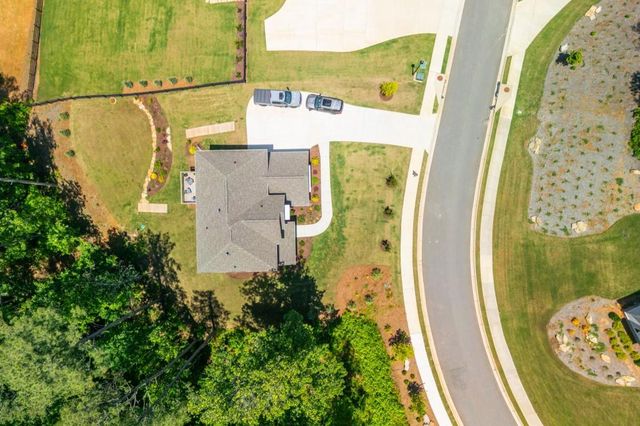 1013 Liberty Springs Drive, Woodstock, GA 30188