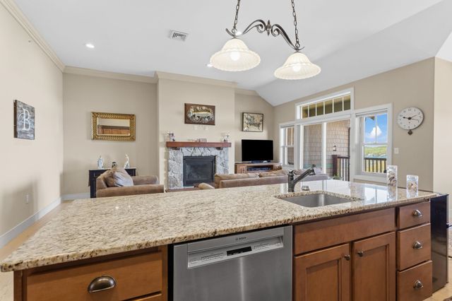 616 Scenic Rd Unit 403, Laconia, NH 03246