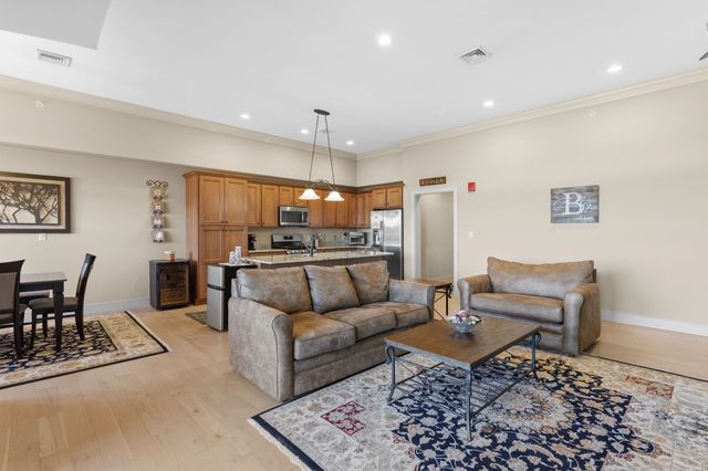 616 Scenic Rd Unit 403, Laconia, NH 03246