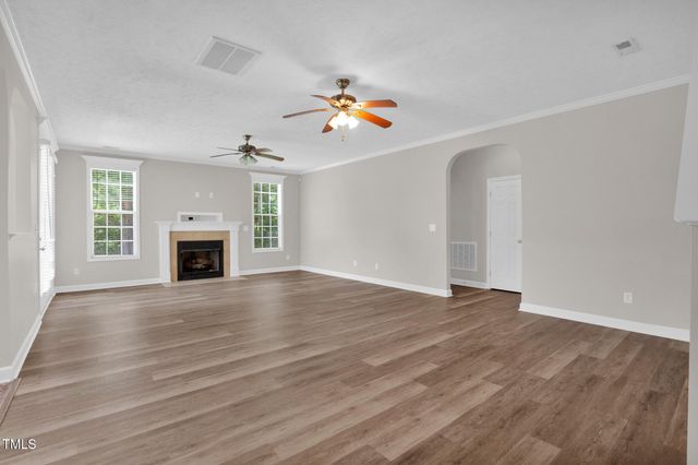 4013 Lifestyle Road, Fayetteville, NC 28312
