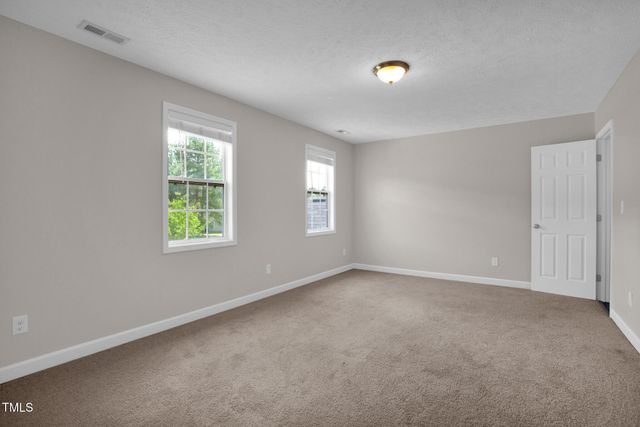 4013 Lifestyle Road, Fayetteville, NC 28312