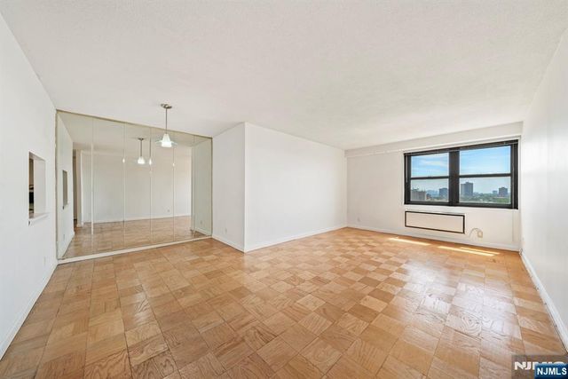 7855 Boulevard East 14K, North Bergen, NJ 07047