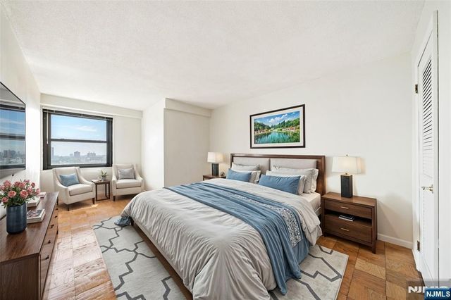 7855 Boulevard East 14K, North Bergen, NJ 07047