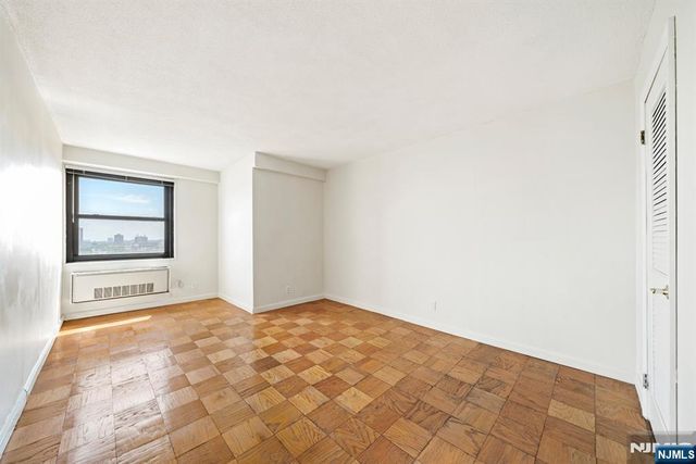 7855 Boulevard East 14K, North Bergen, NJ 07047