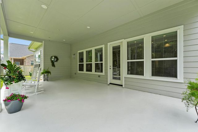 117 Sanderling Lane, Montgomery, TX 77316