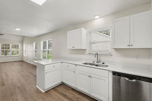 1109 Benton Mason Dr, La Vergne, TN 37086