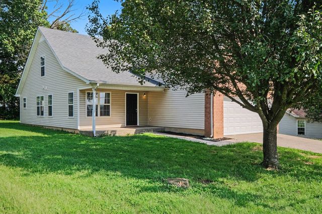 1109 Benton Mason Dr, La Vergne, TN 37086
