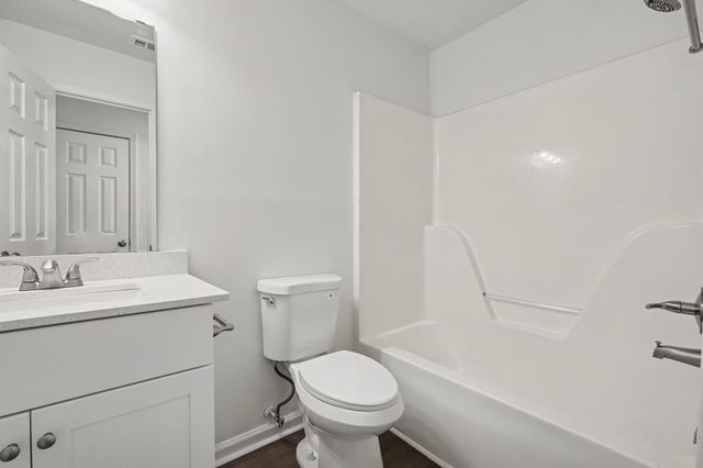 1109 Benton Mason Dr, La Vergne, TN 37086