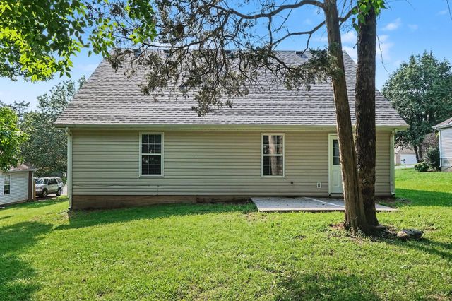 1109 Benton Mason Dr, La Vergne, TN 37086