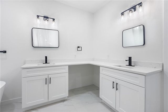 270 Honeysuckle Avenue, Lawrenceville, GA 30046