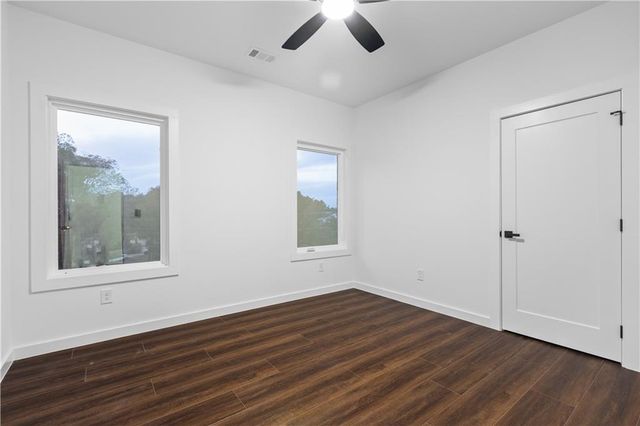 270 Honeysuckle Avenue, Lawrenceville, GA 30046