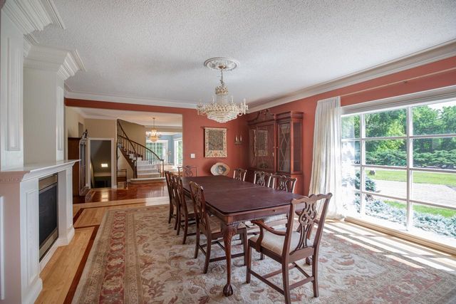 N2194 Valley ROAD, La Crosse, WI 54601