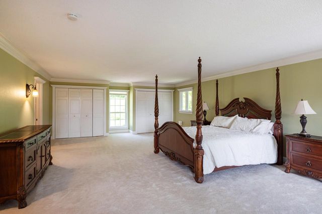 N2194 Valley ROAD, La Crosse, WI 54601