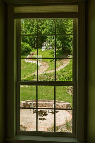 N2194 Valley ROAD, La Crosse, WI 54601