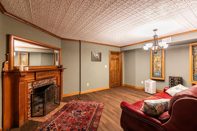 N2194 Valley ROAD, La Crosse, WI 54601