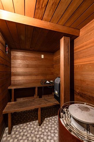 N2194 Valley ROAD, La Crosse, WI 54601