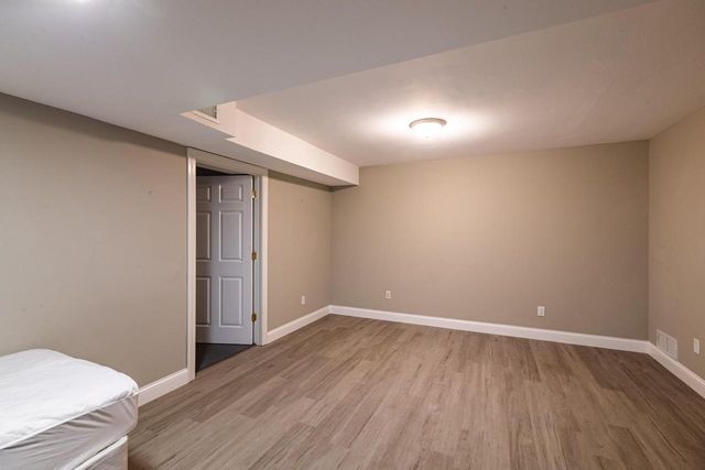 N2194 Valley ROAD, La Crosse, WI 54601