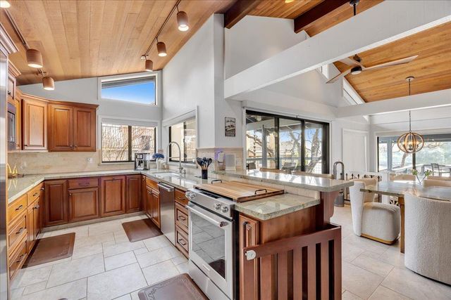 870 Bret Harte Dr, Copperopolis, CA 95228