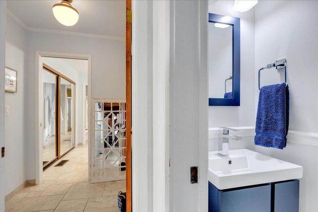 870 Bret Harte Dr, Copperopolis, CA 95228