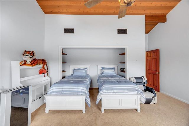 870 Bret Harte Dr, Copperopolis, CA 95228