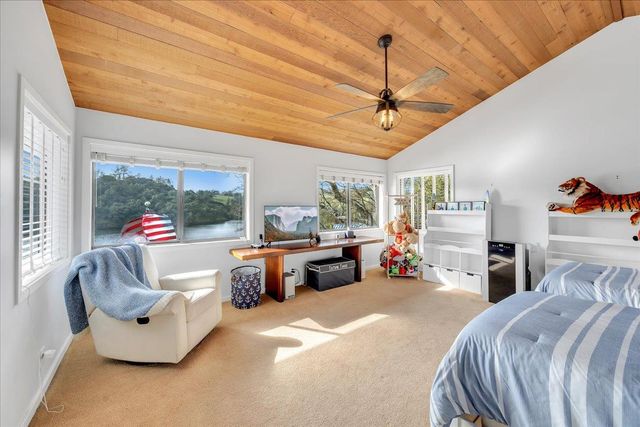 870 Bret Harte Dr, Copperopolis, CA 95228