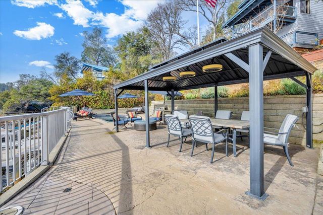 870 Bret Harte Dr, Copperopolis, CA 95228